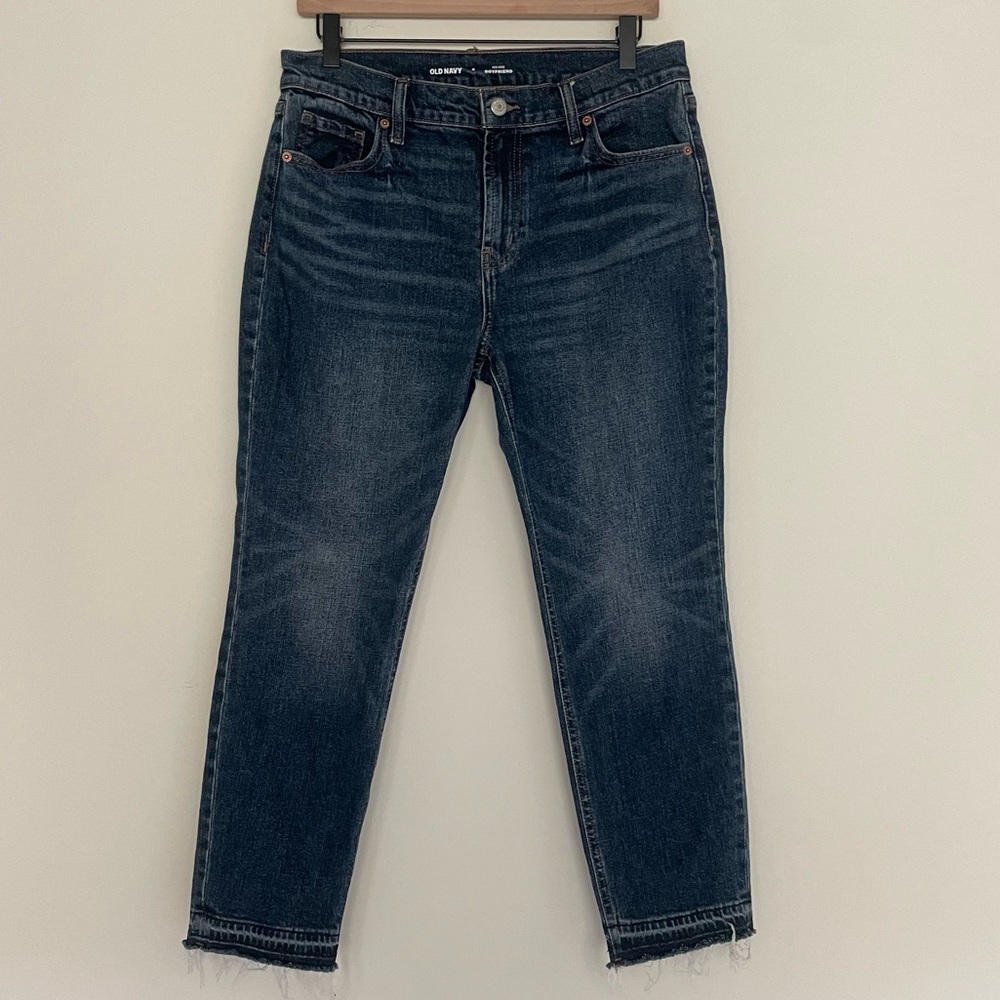 Old Navy Denim Jeans, Medium Wash, Mid Rise, Boyfriend Fit Size 6